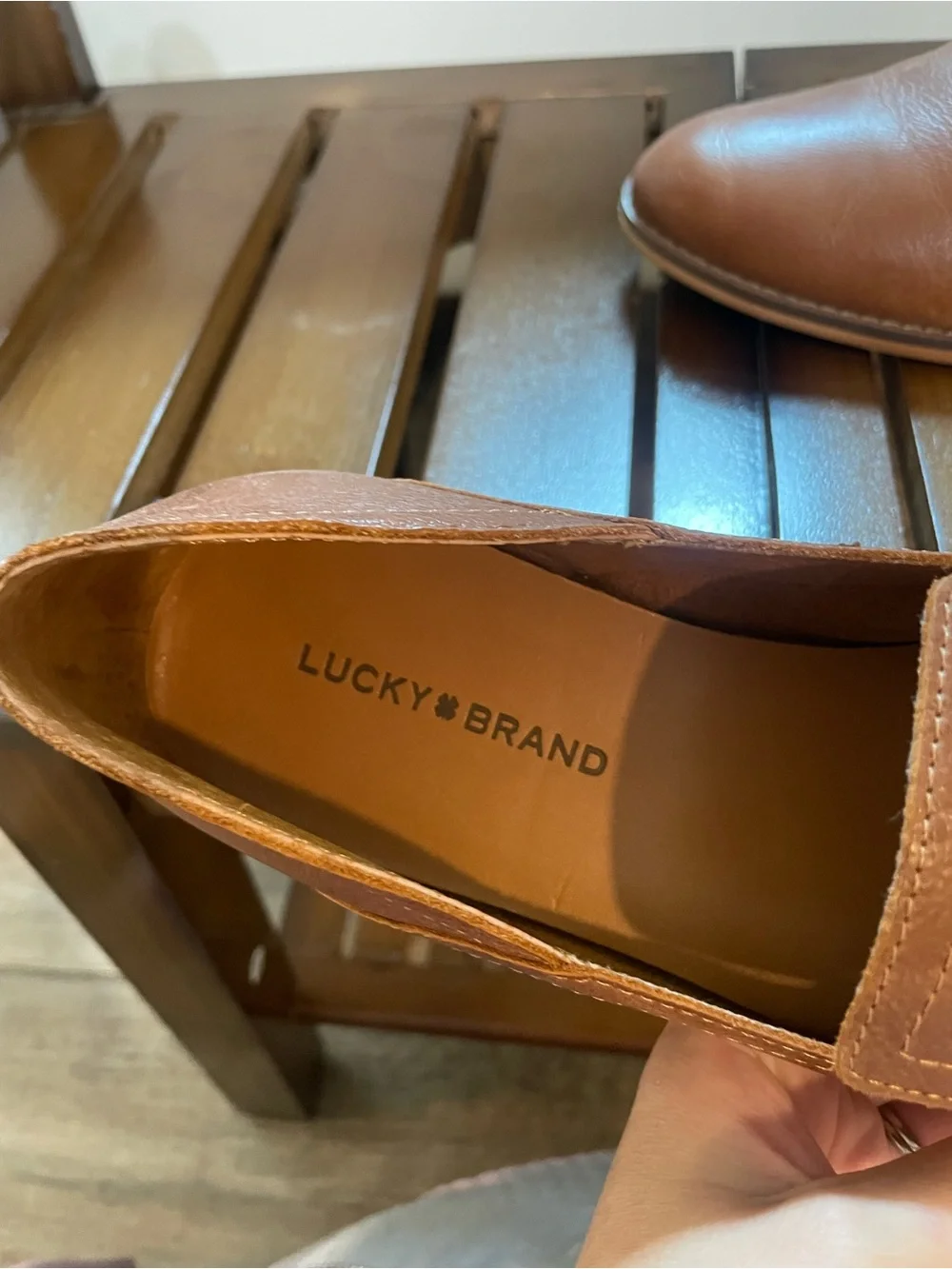 Lucky Brand smooth leather